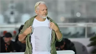 بعد إطلاقه رسالة تضامن مع غزة بمهرجان كان.. من هو جوليان أسانج مؤسس موقع ويكيليكس؟