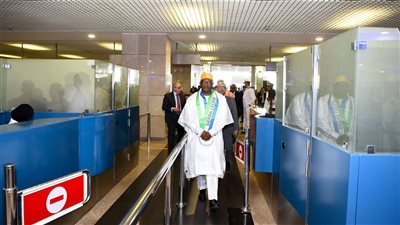 لأول مرة.. مصر تدشن مسارات مستدامة بمطار القاهرة مخصصة لمواطني دول الاتحاد الإفريقي