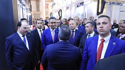 بمشاركة أكثر من 85 شركة مصرية.. وزير التموين ومحافظ القاهرة يفتتحان معرض سيراميكا ماركت لتجهيزات المنزل