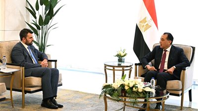 رئيس الوزراء يلتقي وزير خارجية بلغاريا لبحث زيادة حجم الاستثمارات بمصر