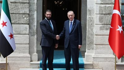 أردوغان: الرئيس السوري أظهر موقفا قويا في الصراع مع إسرائيل ولم يقدم تنازلات