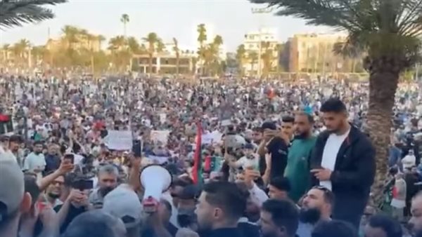 المتظاهرون في طرابلس