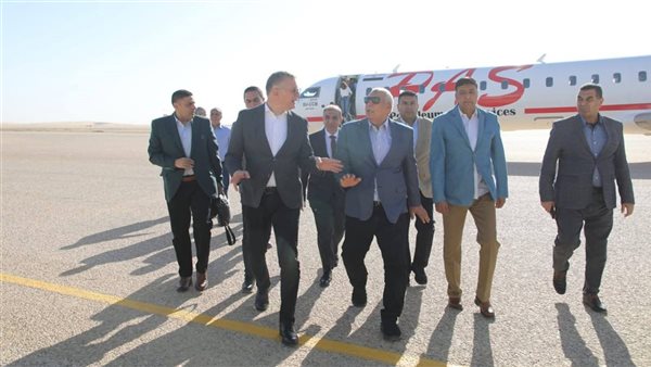 جانب من زيارة وزير