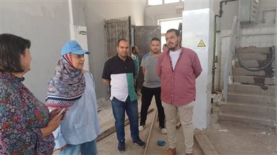 رئيس مياه الشرب ببني سويف تتابع أعمال إنشاء عنبر ملء أسطوانات الأكسجين بالمحطة الأمريكية