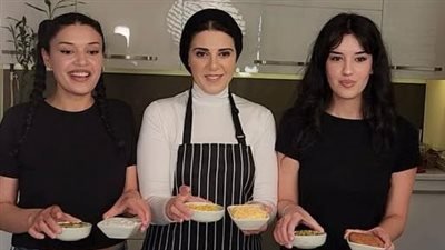 شقيقتها التوأم على اسم إحدى أمهات المؤمنين.. من هي الشيف التركية بوسة زينب بعد ظهورها رفقة نادية السيد؟