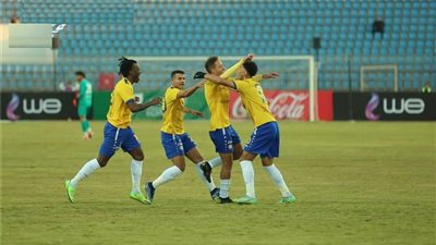 هل يوجد مجاملة للزمالك وظلم للأهلي؟.. شوبير يعلق على نقل مباريات الإسماعيلي للسلام