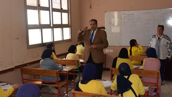 امتحانات نهاية العام