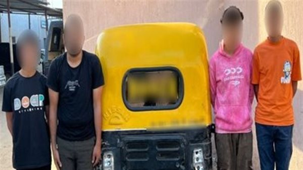 التوك توك والمتهمين