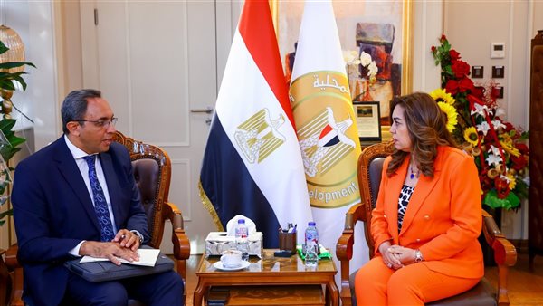 جانب من الاجتماعات