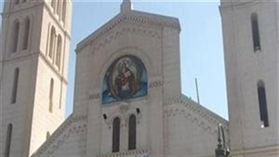 الأنبا مكاريوس يوضح حقيقة ما حدث بين أهالي قرية الحواصلية في المنيا