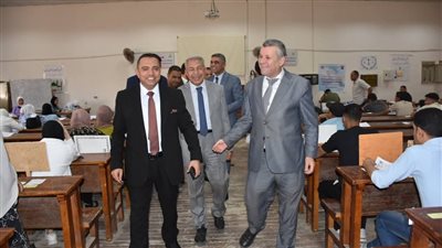 منع 150 طالبًا من دخول امتحانات حقوق السادات.. والكلية ترد: لم يسجلوا المقررات