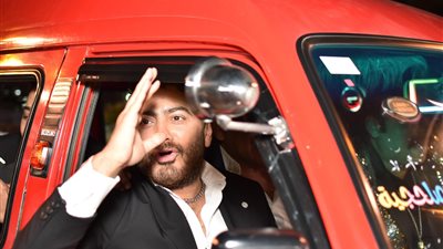 لقطات من العرض الخاص لفيلم ريستارت بطولة تامر حسني