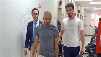 أول ظهور لـ محمد بن رمضان بالقاهرة خلال خضوعه للكشف الطبي قبل الانضمام للأهلي