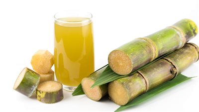  تجنب الإفراط في تناول عصير قصب السكر خلال الصيف.. تعرف على السبب