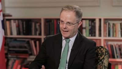 السفير البريطاني في مصر: محمد صلاح أيقونة.. وفوزه بالدوري الإنجليزي ليس غريبًا