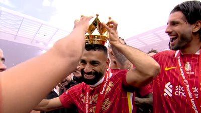  ماذا قدم صلاح مع ليفربول في موسم 2024-2025 قبل إعلان جائزة لاعب العام بـ الدوري الإنجليزي؟