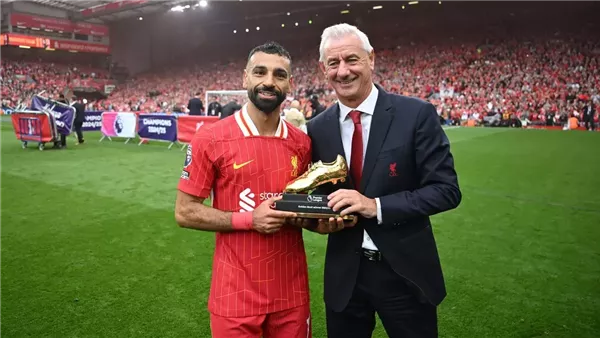 محمد صلاح وإيان راش