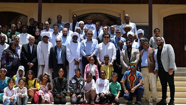 لقاء الوزير والأهالي