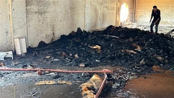 جانب من الحريق