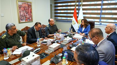 وزيرة التنمية المحلية توجه بتيسير إجراءات تراخيص البناء على المواطنين بالمحافظات