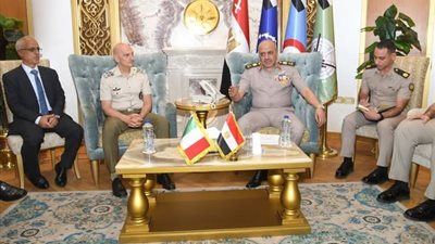 رئيس أركان حرب القوات المسلحة يلتقي رئيس هيئة الأركان المشتركة الإيطالية 