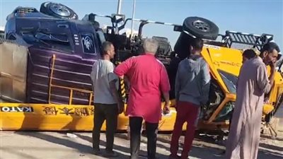 إصابة 3 أشخاص في انقلاب سيارة محملة بونش بالمنوفية