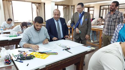 جامعة القاهرة: توجيهات بضرورة البدء في أعمال التصحيح فور انتهاء امتحان كل مادة