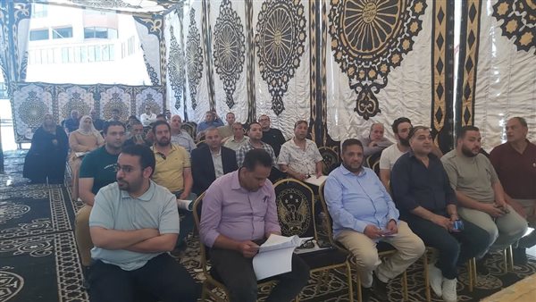 إقبال المواطنين على