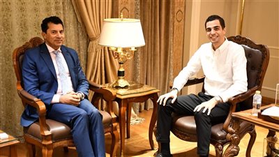 بعد اعتزاله.. وزير الرياضة يستقبل علي فرج ويعلن الاستعانة بخبراته في تطوير الإسكواش 