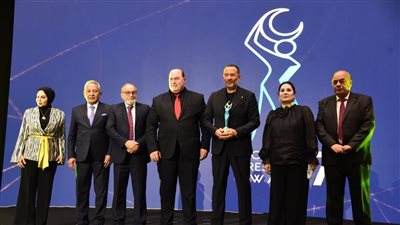 بتكريم خاص لـ ماجد المصري.. لقطات من حفل توزيع جوائز مهرجان الهلال الذهبي بالعراق