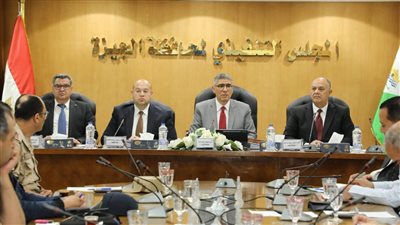 محافظ الجيزة يوجه باتخاذ إجراءات احترازية لتحصين شوادر وأسواق الماشية استعدادًا لعيد الأضحى