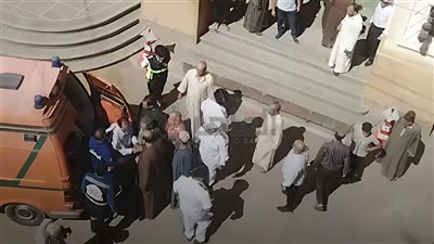 وصول جثمان الشهيد اللواء حازم مشعل إلى مسقط رأسه بالمنوفية استعدادًا لتشييع الجنازة