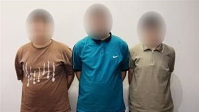 ضبط 3 عاطلين لاتهامهم بالنصب والاحتيال على سيدة وسرقة أموال من حسابها البنكي