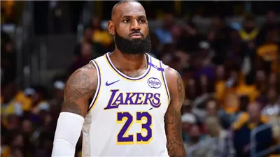 أخصائية تغذية تحذر من نظام غذائي يتبعه ليبرون جيمس: فعال له وغير مناسب لمعظم الناس