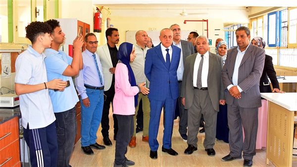 محافظ الأقصر يتفقد