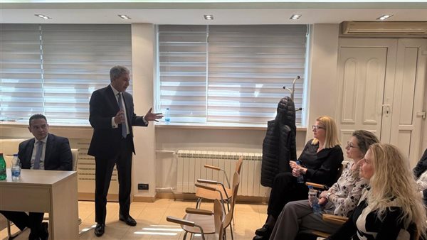 وزير السياحة