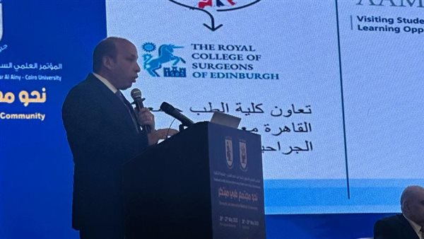 حسام صلاح عميد كلية