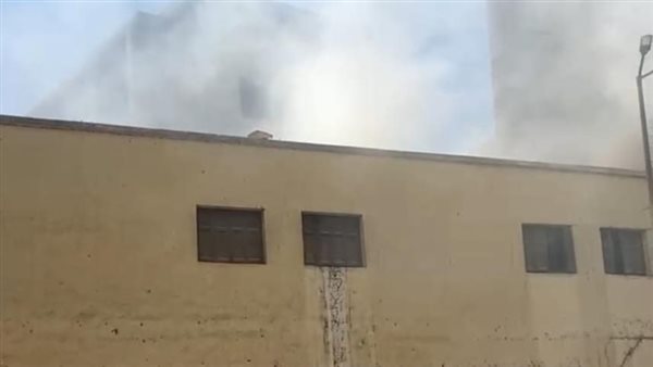 جانب من الحريق