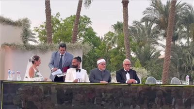 الشيخ خالد الجندي يعقد قران أمينة خليل والمصور أحمد زعتر | صور