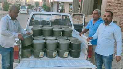 قبل إعادة تدويرها وطرحها بالأسواق.. تموين الأقصر يضبط 300 كجم مخللات فاسدة داخل مخزن غير مرخص