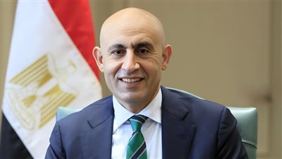 وزير التعليم محمد عبد اللطيف يتابع سير امتحانات الثانوية العامة وانضباط دخول الطلاب للجان