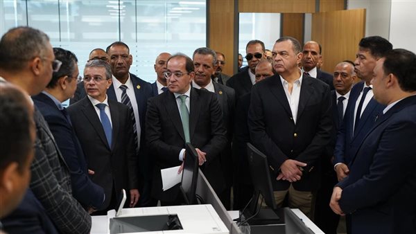 وزير المالية في جولة