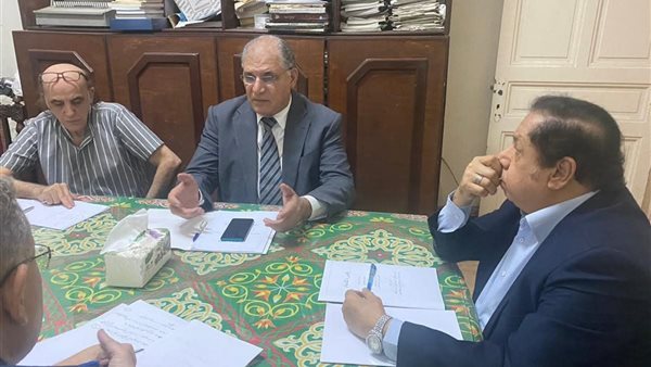 الدكتور علاء نصر