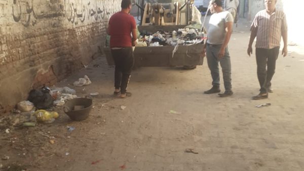 النظافة بشوارع طهطا