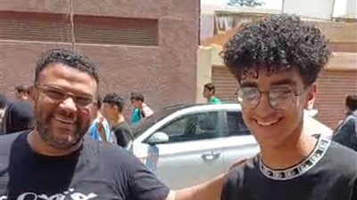 طلاب الإعدادية ببورسعيد يعربون عن سعادتهم بسهولة امتحان اللغة العربية| صور 