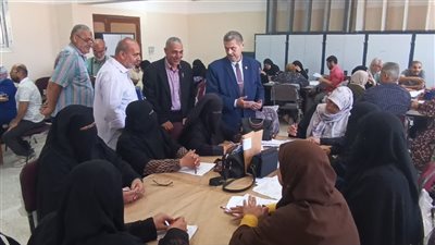 وكيل تعليم شمال سيناء يتابع أعمال تصحيح مادة اللغة العربية للشهادة الإعدادية