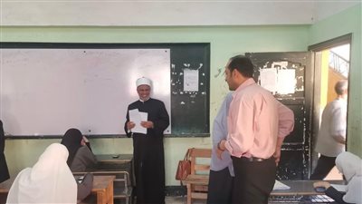 في ثاني أيامها للقسم العلمي.. انتظام وهدوء بامتحان الرياضيات البحتة بالشهادة الثانوية الأزهرية