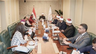 وزير الأوقاف يبحث مع مديرة القومي للبحوث الاجتماعية التعاون في مجالات النشر وتبادل الإصدارات العلمية