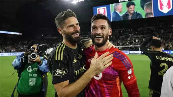 هوجو لوريس وأوليفييه