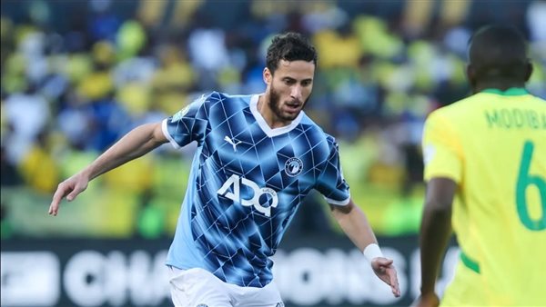 بيراميدز وصن داونز